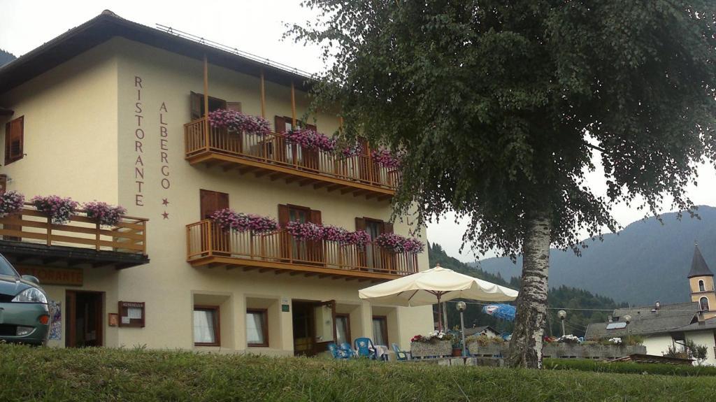 Hotel Serenella Canal San Bovo Exterior foto