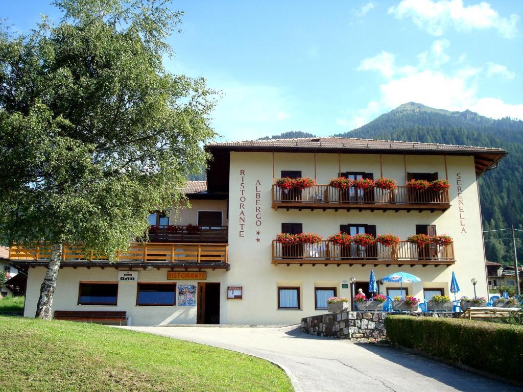 Hotel Serenella Canal San Bovo Exterior foto